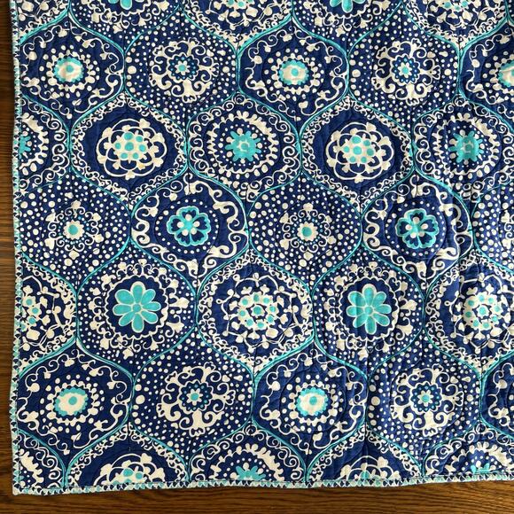 Trina Turk reversible floral geo print queen full quilt - Picture 6 of 9